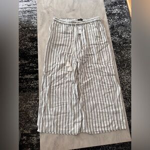 Banana republic crop flowy pants size medium